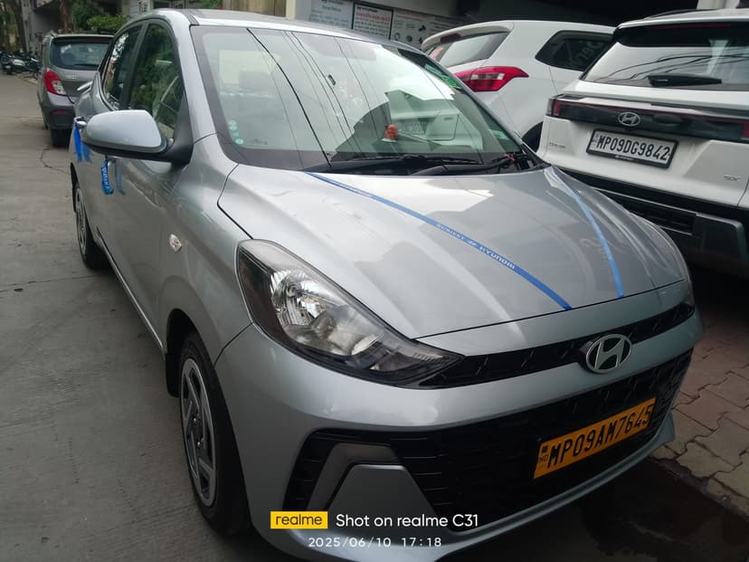 Hyundai aura model 2025 1