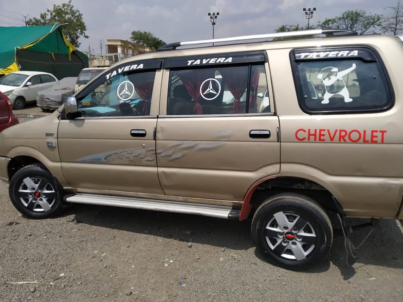 Tavera Model 2014 3