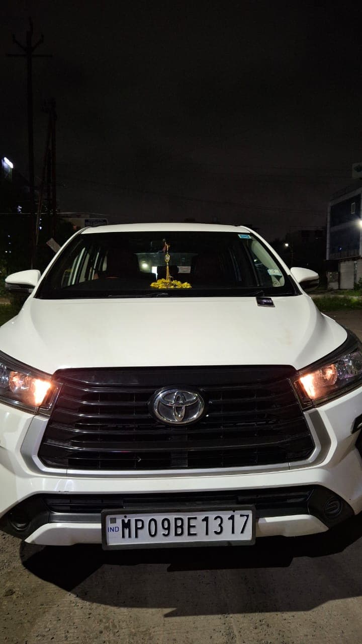 innova Crysta 2019 1